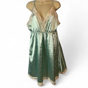 Vintage style ice baby blue Satin Lace Trim babydoll Nightgown slip dress 1XL